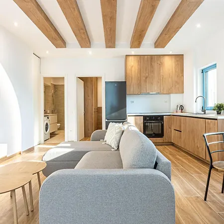 Santorini Dream 3 W Parking, Kitchen And Sunset View - Drymades Apartmán *