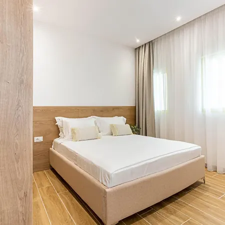 Santorini Dream 3 W Parking, Kitchen And Sunset View - Drymades Apartmán *
